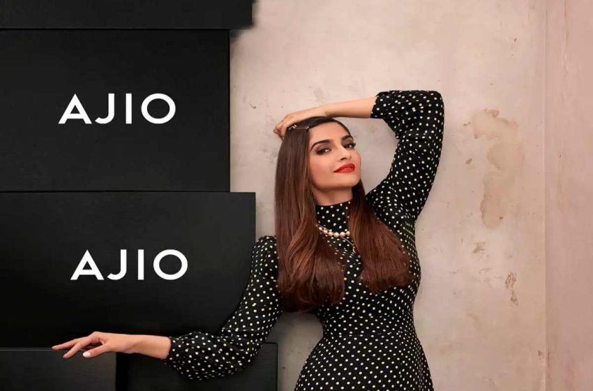  Ajio .com: Revolutionizing Online Fashion Shopping in India